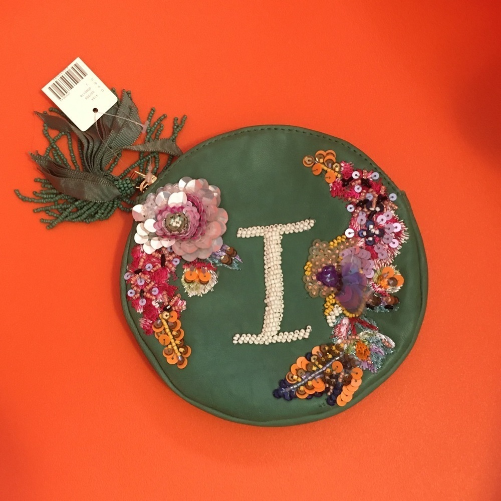 Anthropologie anna harlow russo leather beaded floral initial pouch letter I NWT